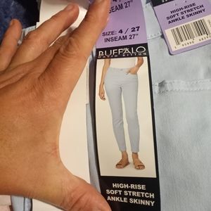 Buffalo jran womens size 6